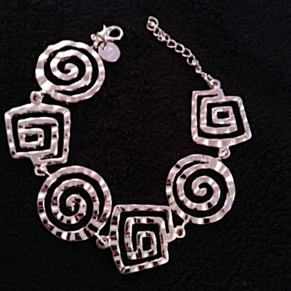 New - Bracelet